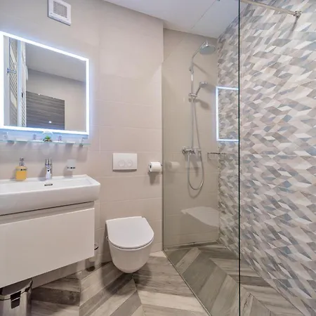 Konukevi Il Giardino Luxury & Split