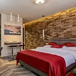 Gostinjska kuća Il Giardino Luxury & 4*
